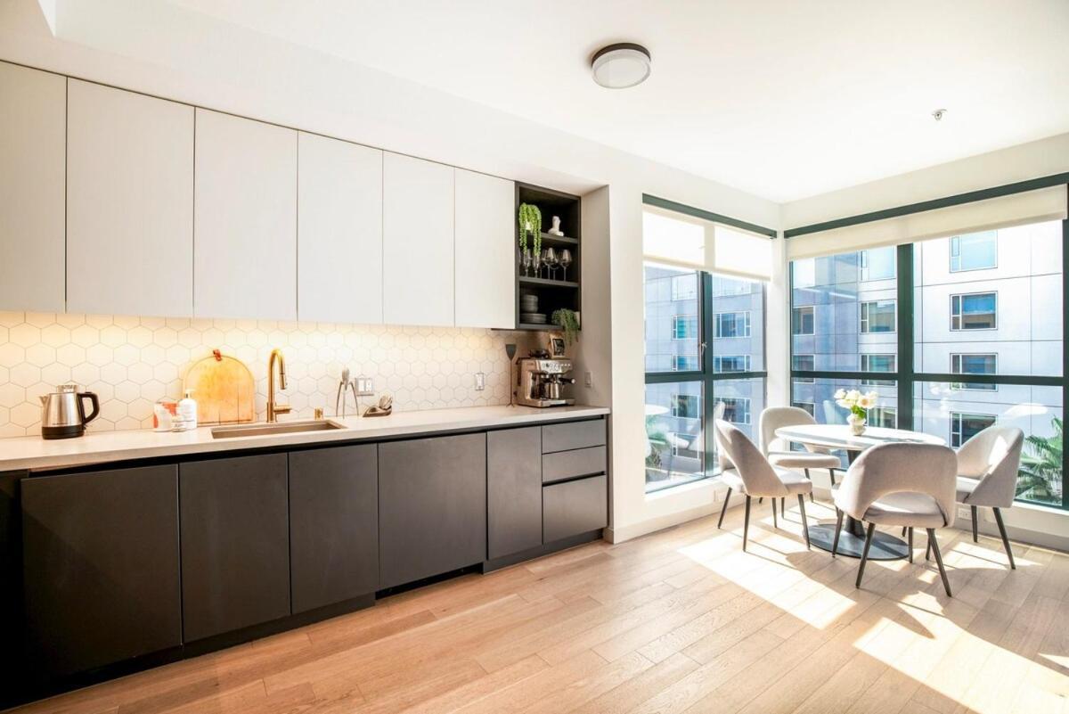 لوس أنجلوس 2Br Hollywood Luxurious Condo المظهر الخارجي الصورة